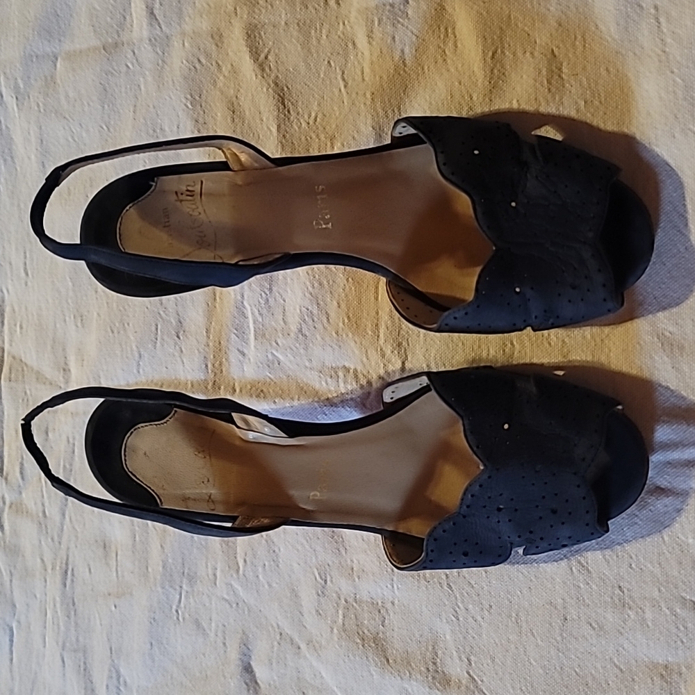 Christian Louboutin Vintage Blue Suede Heel. Size 37.5 HEADED TO LAY FOR AUCTION - Picture 6 of 9